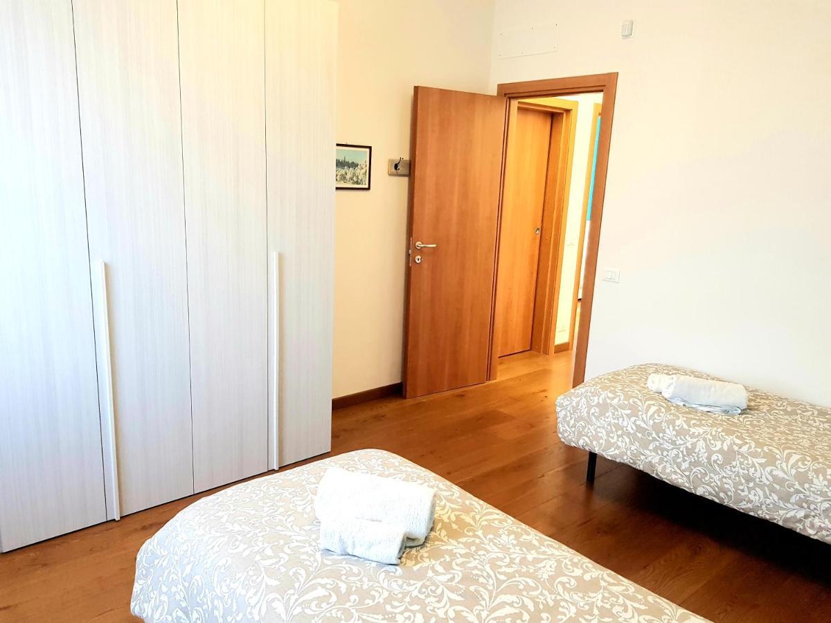 Il Mughetto - Appartamento Con Terrazza Privata San Quirico dʼOrcia المظهر الخارجي الصورة